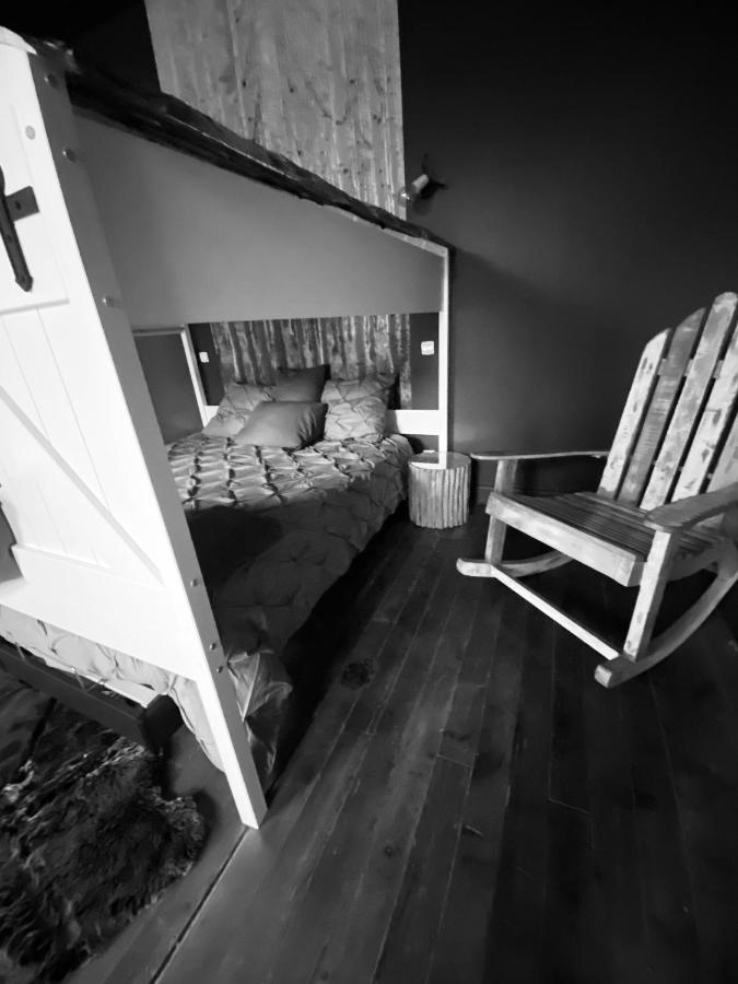 Bed and Breakfast Hypolite Avesnes-sur-Helpe Exterior foto