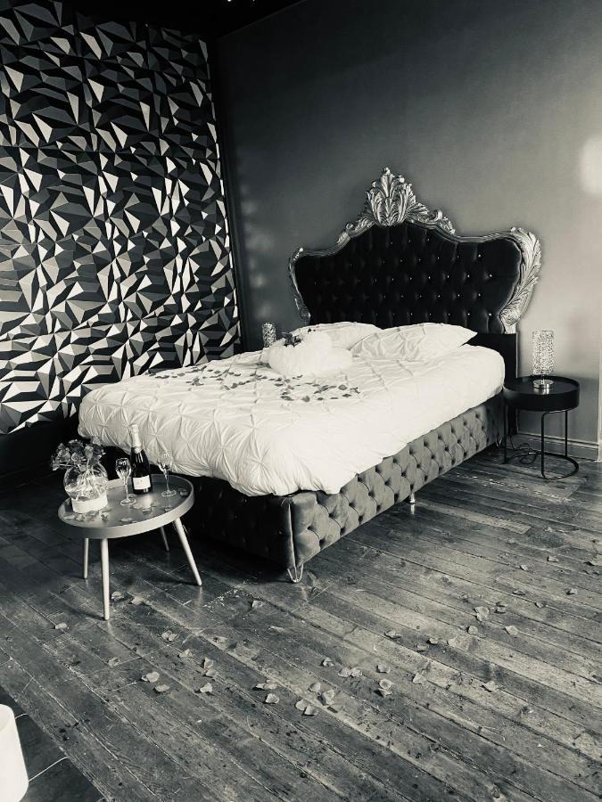 Bed and Breakfast Hypolite Avesnes-sur-Helpe Exterior foto